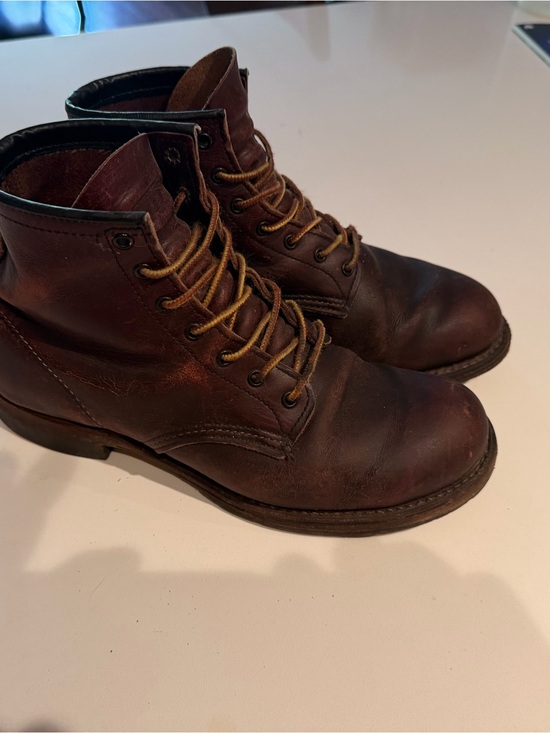Red Wing Shoes wine color Leather Lace-Up Work Boots